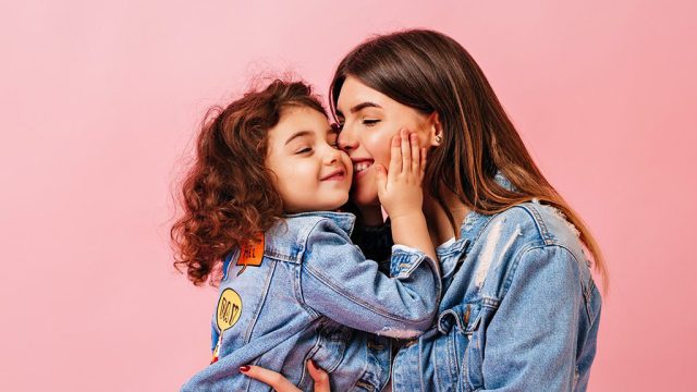 Keberadaan diri dan keluarga dalam kehidupan masyarakat