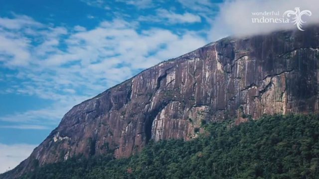 Bukit Kelam Sintang Kalimantan Barat