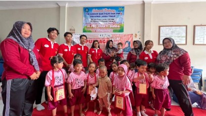 Mahasiswa KKN Untag Surabaya