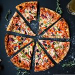 Perbedaan Pizza Hut dan PHD