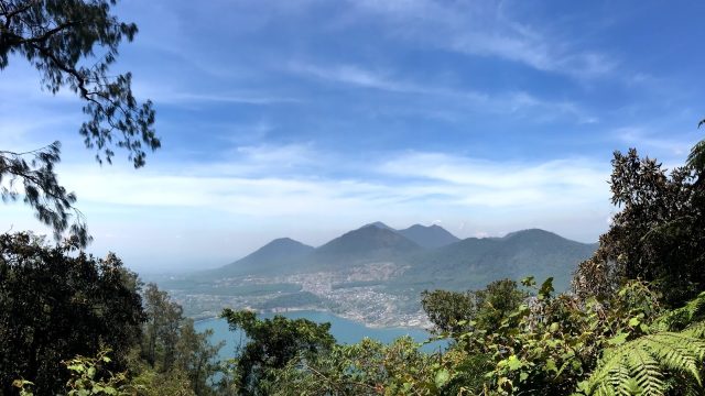 Gunung Catur: Wisata Alam yang Menakjubkan di Jawa Barat