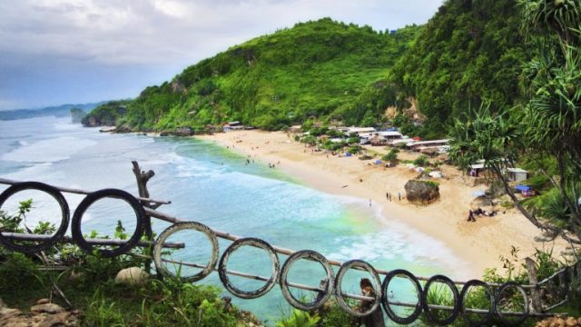 Pantai Pok Tunggal Destinasi Wisata Alam Tersembunyi di Jogja
