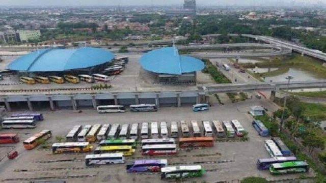 Terminal Pulo Gebang Jakarta Timur Jadi Pilihan Utama Pengguna Angkutan Umum