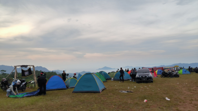 Gunung Tertinggi di Lampung yang Wajib Dikunjungi Wisatawan Indonesia