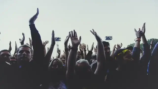 Lirik Lagu Maria Shandi Sentuh Hatiku Terlengkap dan Mudah Dihafal