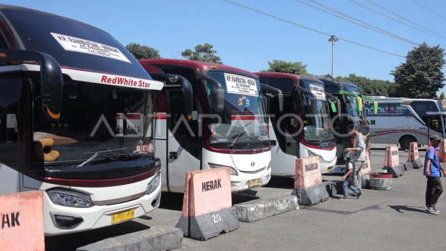 Kampung Rambutan Terminal: Wisata Kuliner dan Budaya yang Wajib Dikunjungi