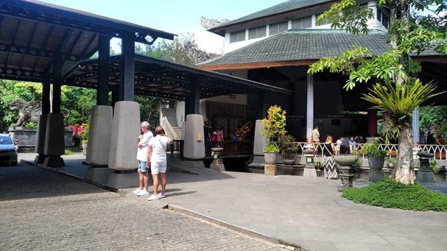 Jl Monkey Forest Penginapan Terbaik di Ubud untuk Pengalaman Wisata Unik