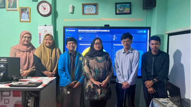 Tim mahasiswa
