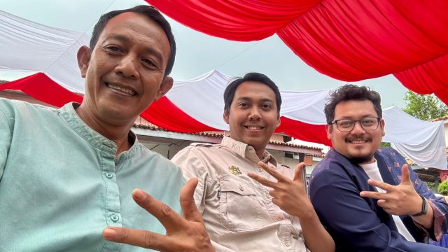 Kiri Ketua Gekraf, Tengah Ketua Kadin, Kanan Ketua BRCN