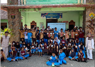 Dokumentasi bersama siswa-siswi SD Negeri Keraswetan